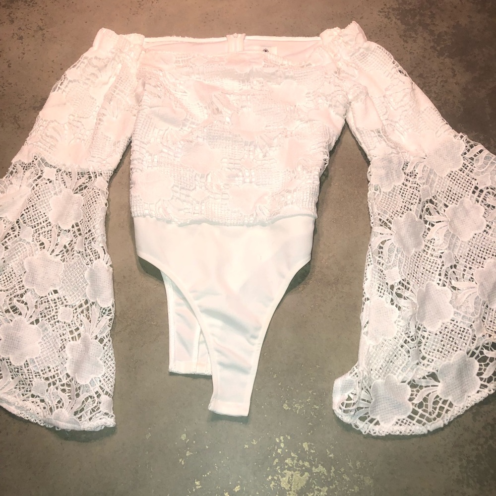 Airlie white stencil long sleeve shirt